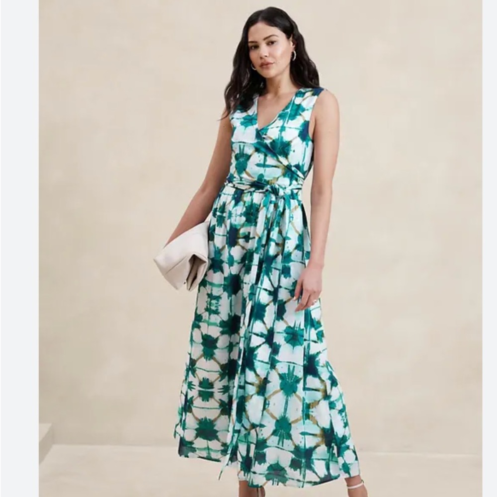 Sleeveless V-Neck Green Tie-Dye Maxi Dress